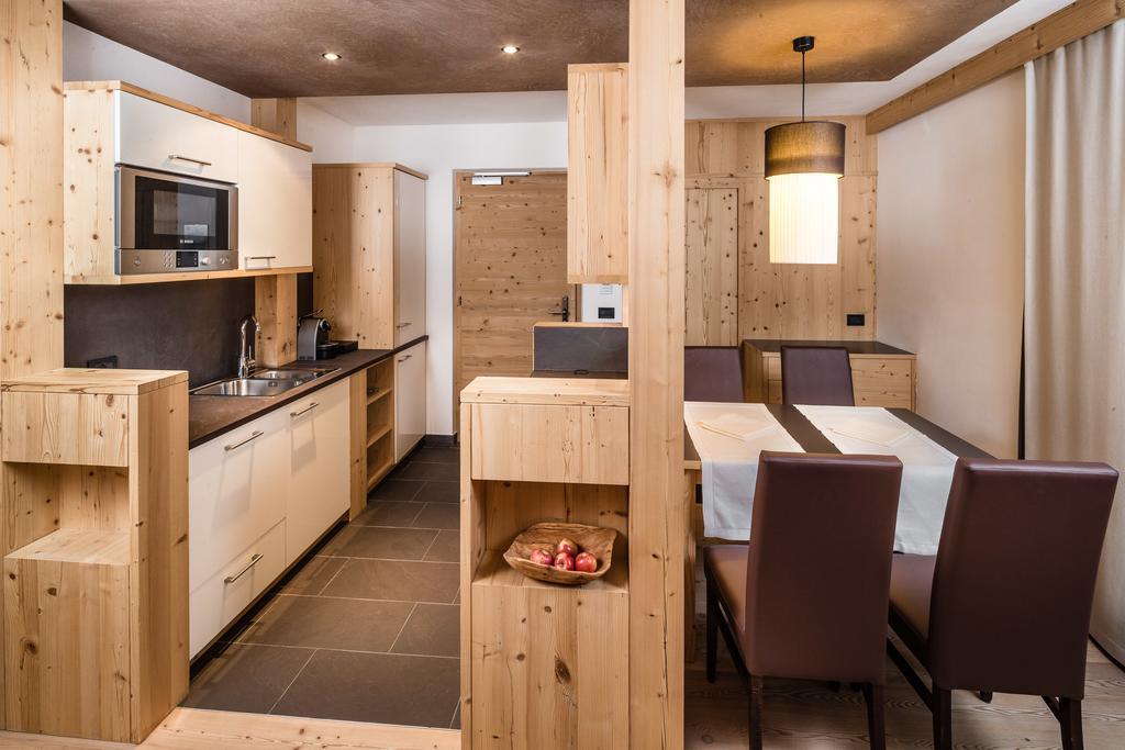 Lagacio Hotel Mountain Residence San Cassiano  Luaran gambar